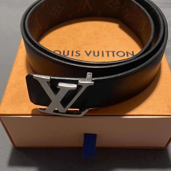 LOUIS VUITTON INITIALES 40MM REVERSIBLE - Picture 2 of 4